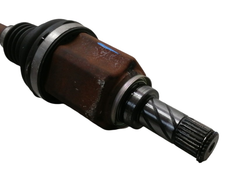 Recambio de transmision delantera izquierda para dacia sandero stepway referencia OEM IAM 391017832R 1696930 