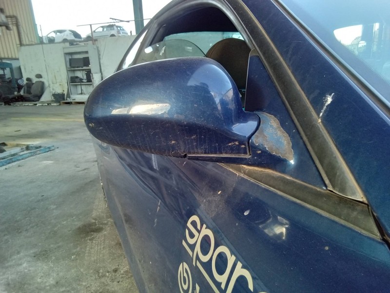 Recambio de retrovisor derecho para hyundai coupe (rd) 1.6 fx referencia OEM IAM   