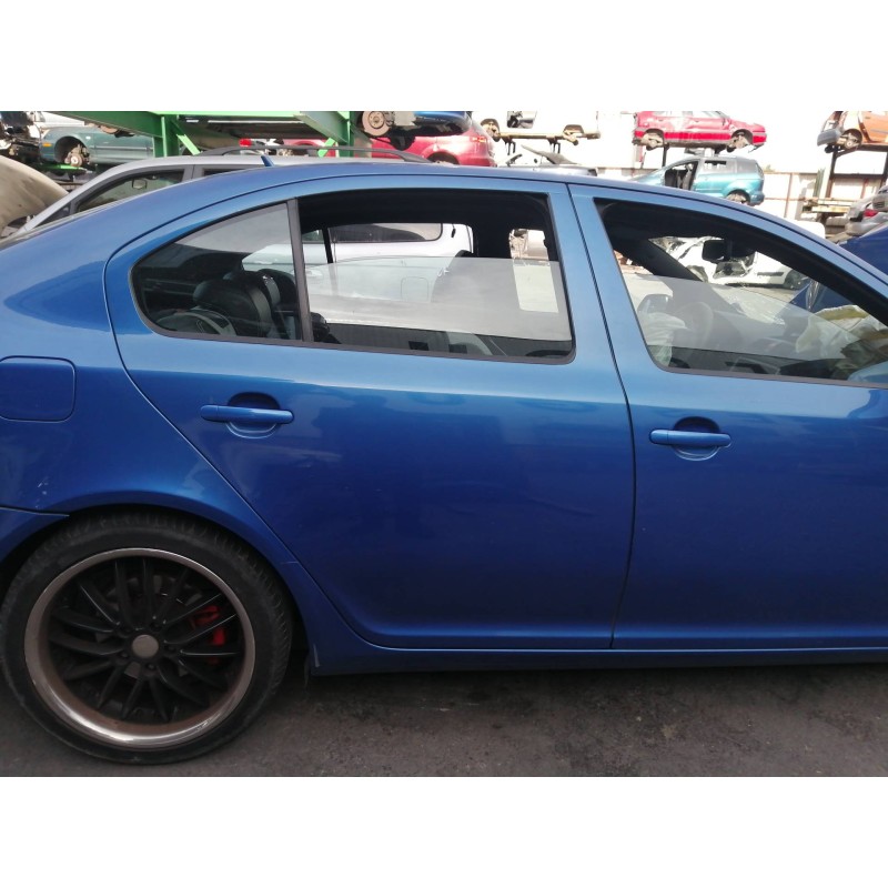 Recambio de puerta trasera derecha para skoda octavia berlina (1z3) rs referencia OEM IAM COMPLETA  