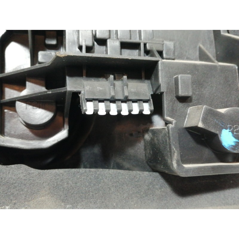 Recambio de piloto trasero izquierdo para mg serie 45 (rt) classic (4-ptas.) referencia OEM IAM   
