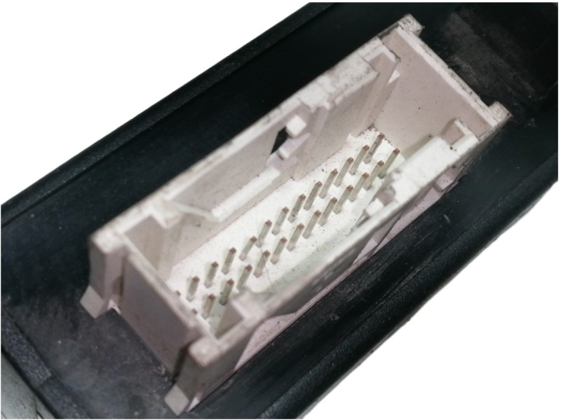 Recambio de modulo electronico para bmw serie 3 berlina (e90) 318i referencia OEM IAM 61351387961 55892110 