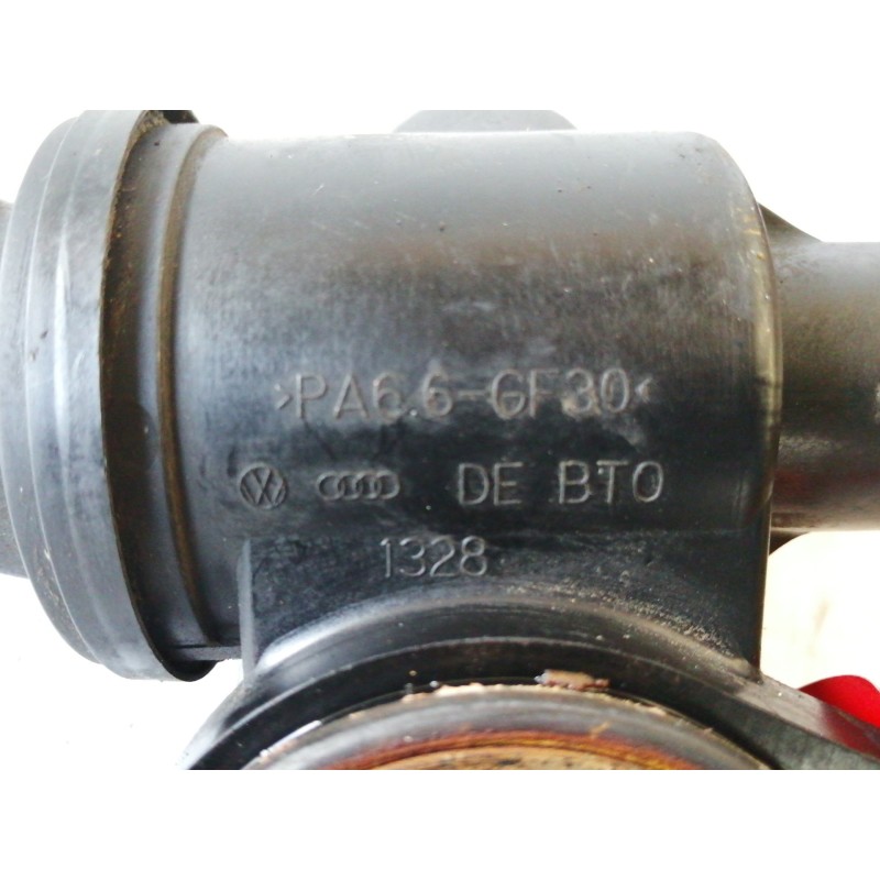 Recambio de termostato para audi a3 (8p) 2.0 tfsi ambiente quattro referencia OEM IAM 06F121111F  