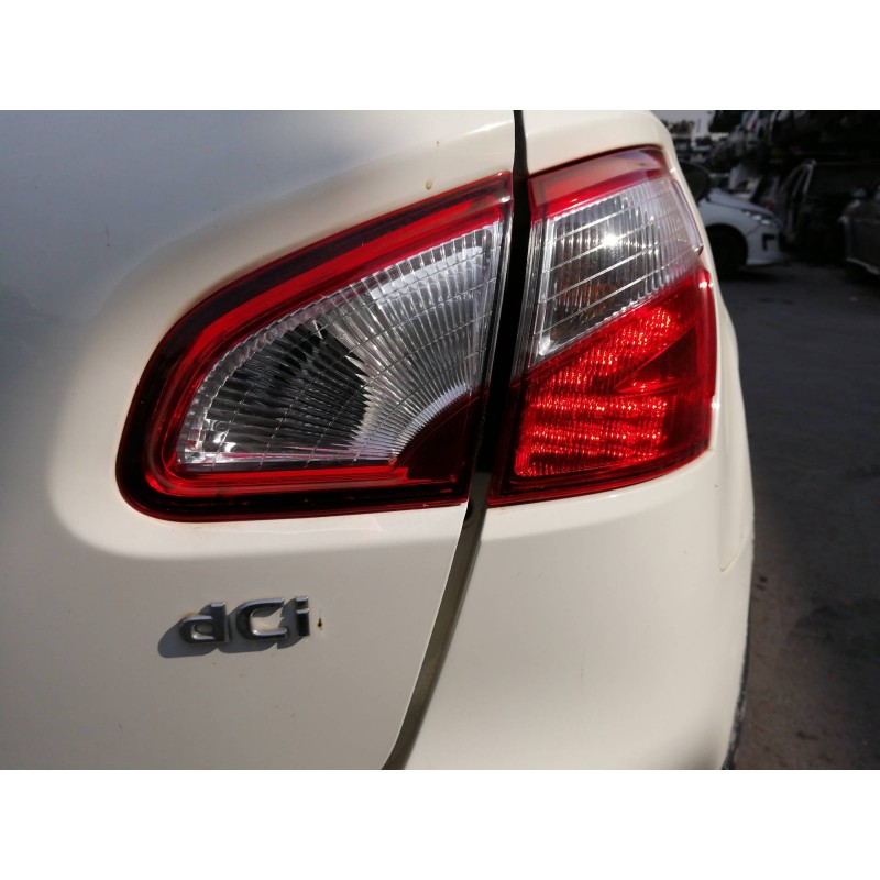 Recambio de piloto trasero derecho interior para nissan qashqai (j10) acenta referencia OEM IAM 89503209 B26550BR01A 