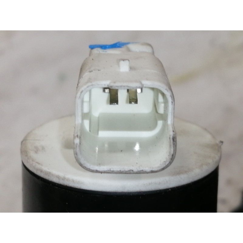 Recambio de piloto trasero derecho interior para nissan qashqai (j10) acenta referencia OEM IAM 89503209 B26550BR01A 