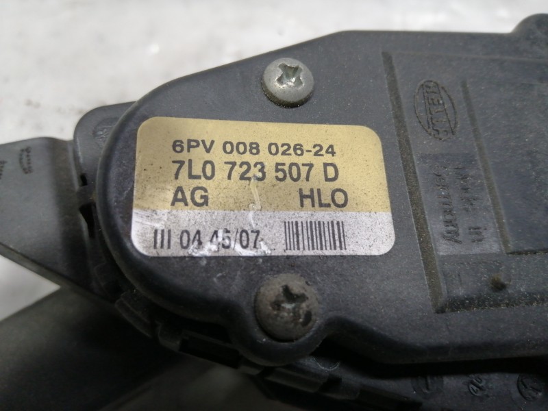 Recambio de potenciometro pedal para volkswagen touareg (7l6) v6 tdi referencia OEM IAM 7L0723507D 6PV00802624 