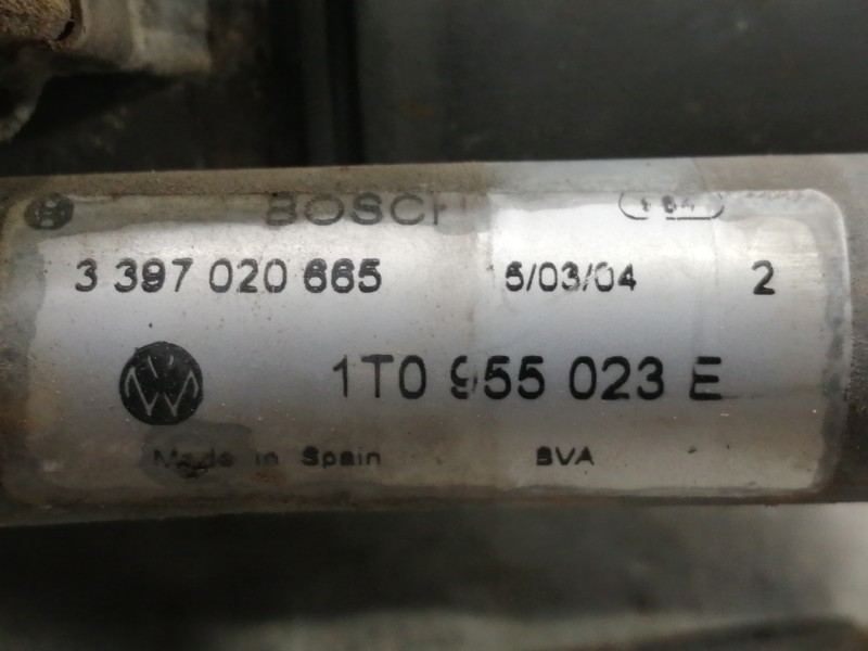 Recambio de motor limpia delantero para volkswagen touran (1t1) advance referencia OEM IAM  3397020665 IZQUIERDO