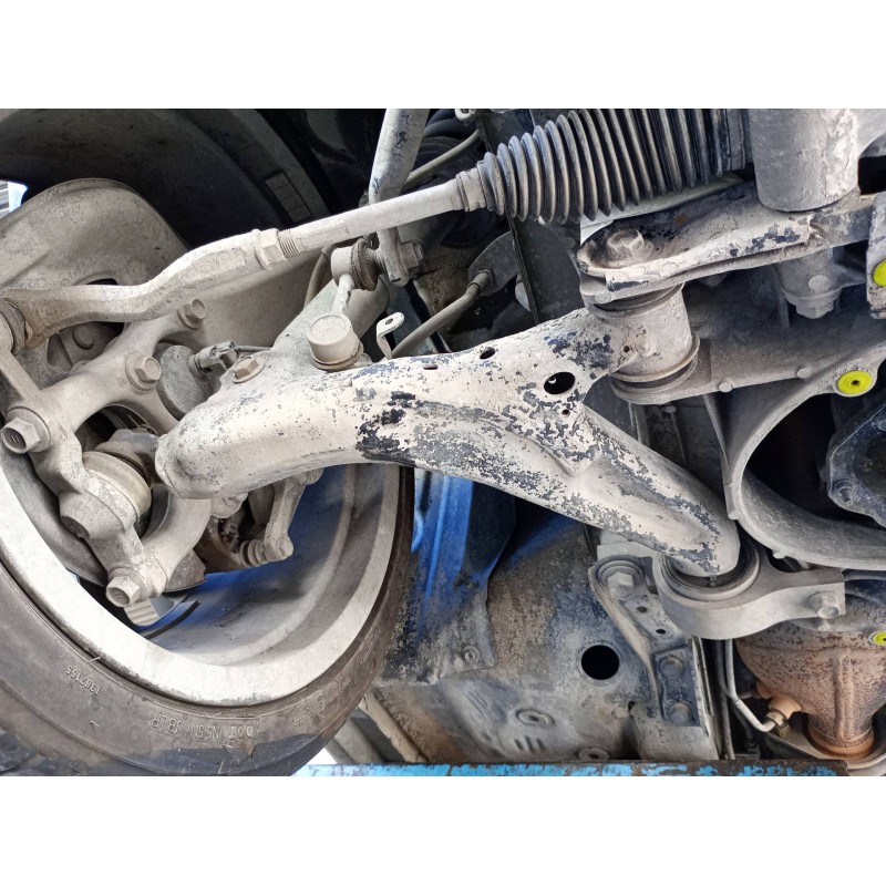 Recambio de brazo suspension inferior delantero derecho para lexus is200 (ds2/is2) 220d referencia OEM IAM 4862053020  