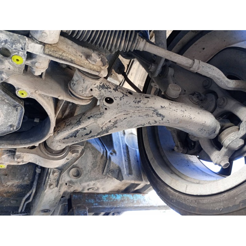 Recambio de brazo suspension inferior delantero izquierdo para lexus is200 (ds2/is2) 220d referencia OEM IAM 4864053020  