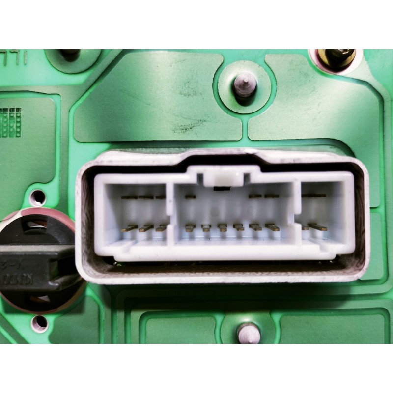 Recambio de cuadro instrumentos para hyundai matrix (fc) 1.6 gls referencia OEM IAM 200517700H  