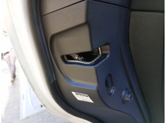 Recambio de cerradura puerta trasera izquierda para lexus is200 (ds2/is2) 220d referencia OEM IAM    2