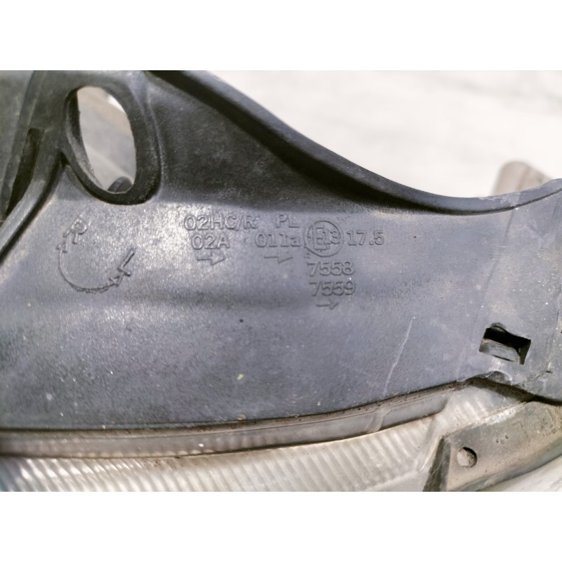 Recambio de faro izquierdo para hyundai matrix (fc) 1.6 gls referencia OEM IAM 9210317030  