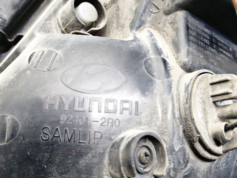 Recambio de piloto delantero izquierdo para hyundai i30 comfort referencia OEM IAM 924012R010  