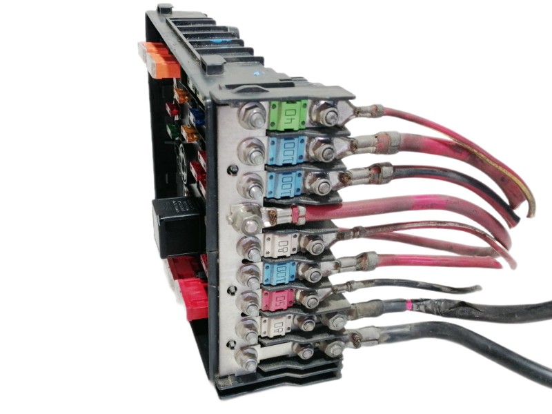 Recambio de caja reles / fusibles para volkswagen passat berlina (3c2) highline referencia OEM IAM 3C0937125 63592777 / 1K093713