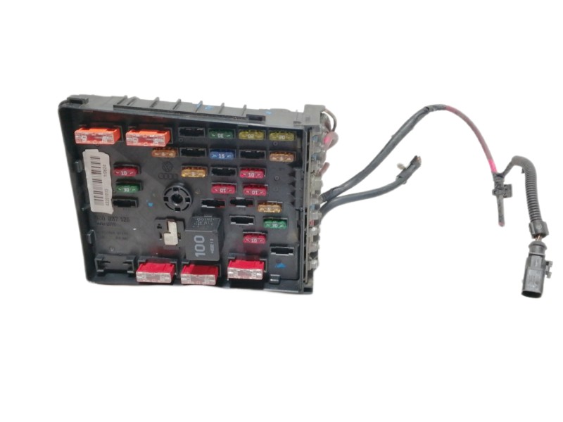 Recambio de caja reles / fusibles para volkswagen passat berlina (3c2) highline referencia OEM IAM 3C0937125 63592777 / 1K093713