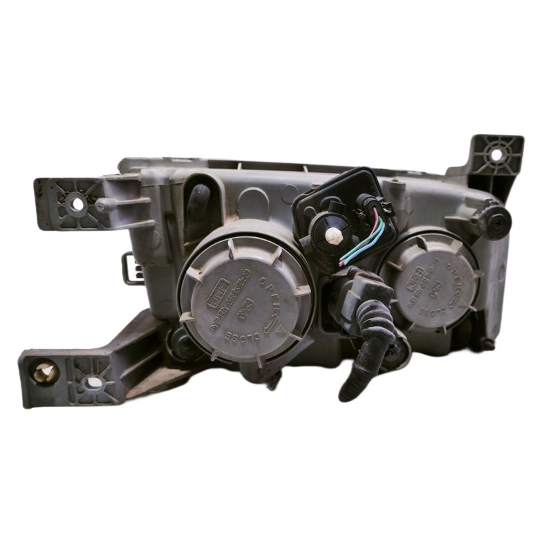 Recambio de faro izquierdo para hyundai trajet (fo) 2.0 crdi gls referencia OEM IAM 921013AXXX 921033A020 