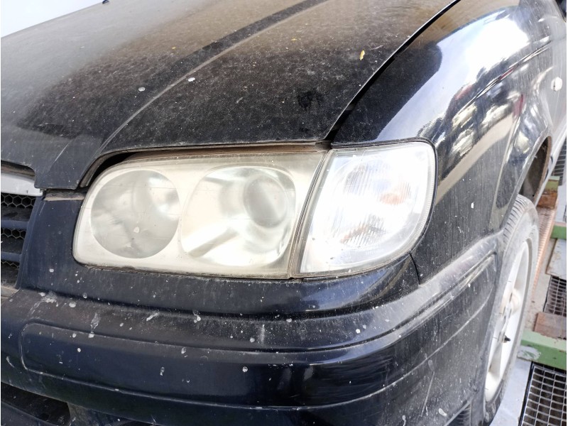 Recambio de faro izquierdo para hyundai trajet (fo) 2.0 crdi gls referencia OEM IAM 921013AXXX 921033A020 