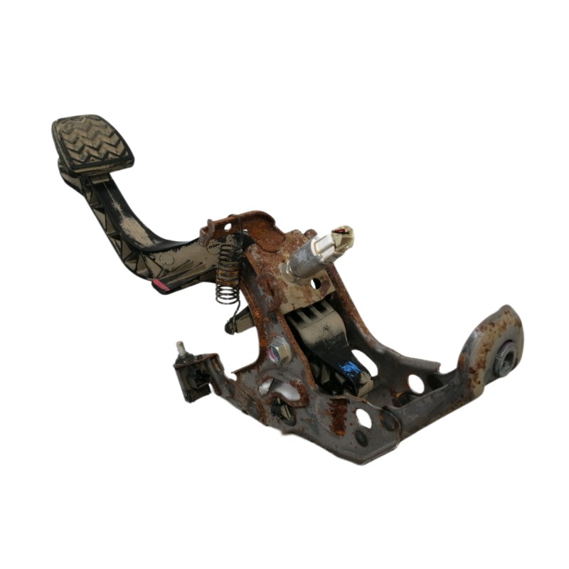 Recambio de pedal embrague para toyota yaris active referencia OEM IAM   