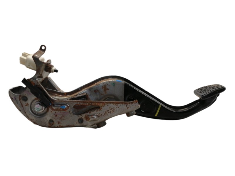 Recambio de pedal freno para toyota yaris active referencia OEM IAM   