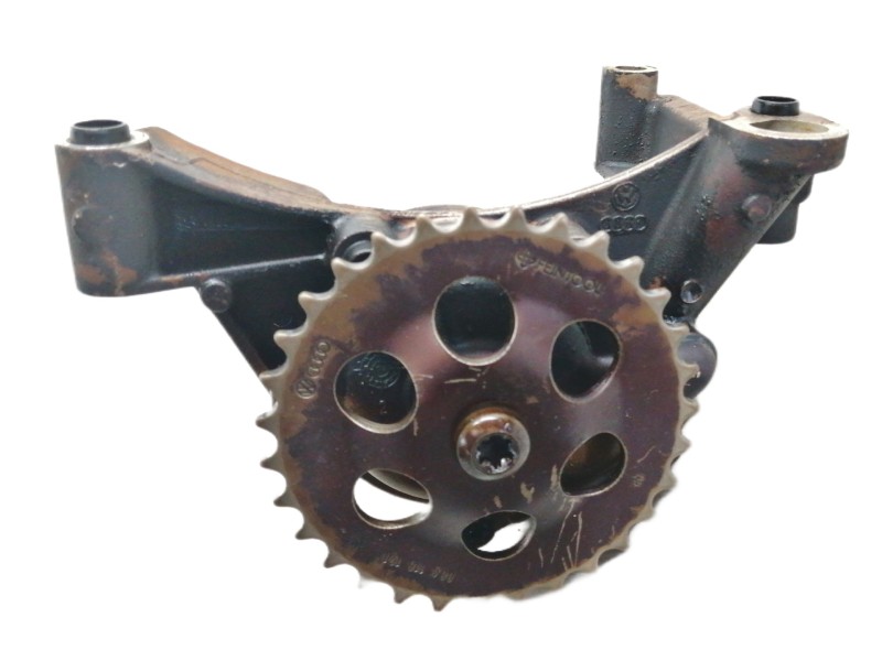 Recambio de bomba aceite para volkswagen golf v berlina (1k1) igolf referencia OEM IAM 06A115121  