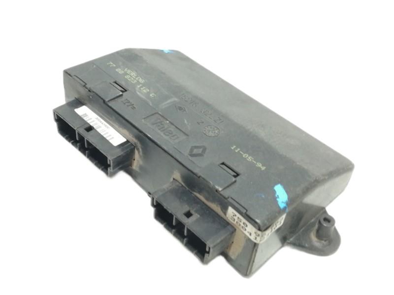 Recambio de centralita inmovilizador para renault laguna (b56) 1.9 dti referencia OEM IAM 7700823112C  