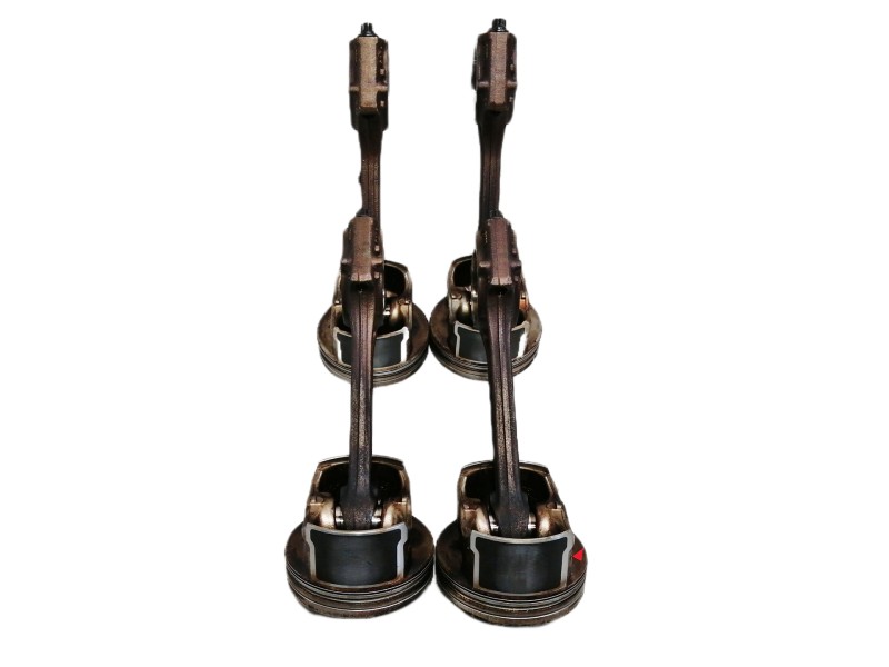 Recambio de piston para volkswagen golf v berlina (1k1) igolf referencia OEM IAM   JUEGO DE PISTONES CON BIELA