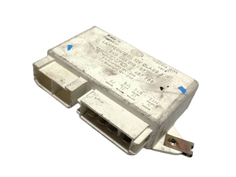 Recambio de centralita luces para volvo serie 460 turbodiesel referencia OEM IAM 5KG005019  