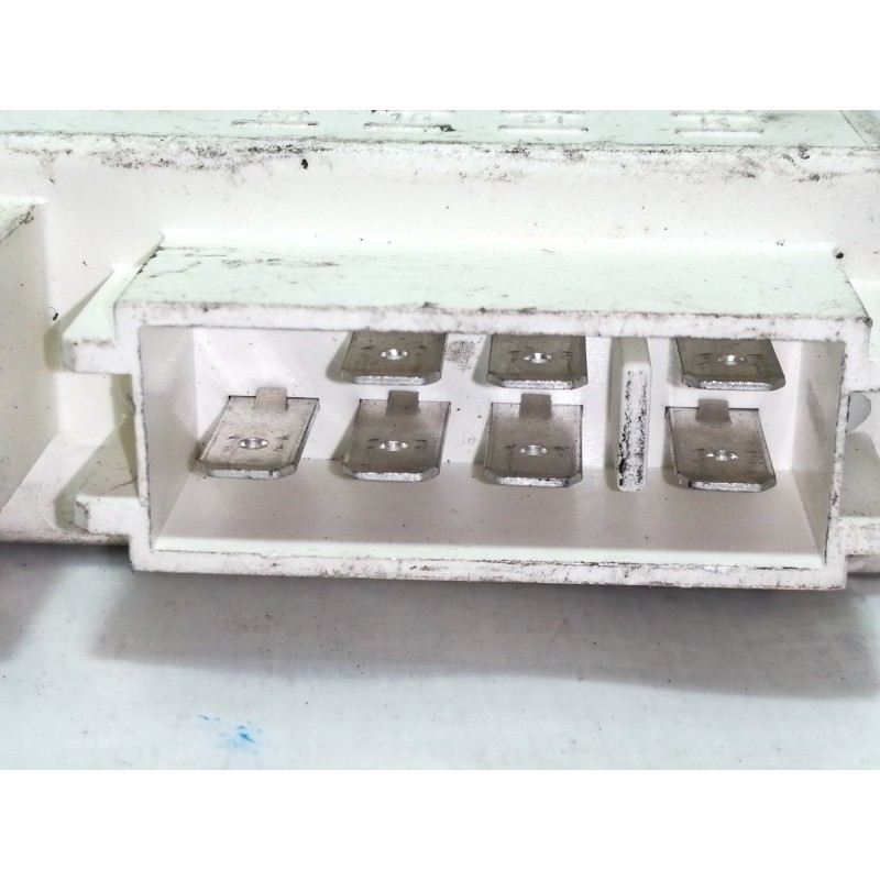 Recambio de centralita luces para volvo serie 460 turbodiesel referencia OEM IAM 5KG005019  