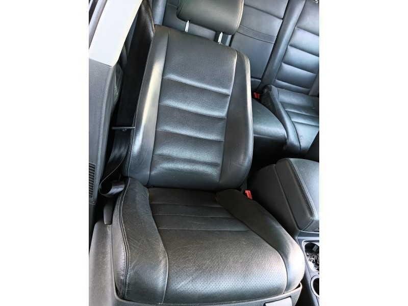 Recambio de asiento delantero derecho para volkswagen touareg (7la) 2.5 tdi referencia OEM IAM PIEL  