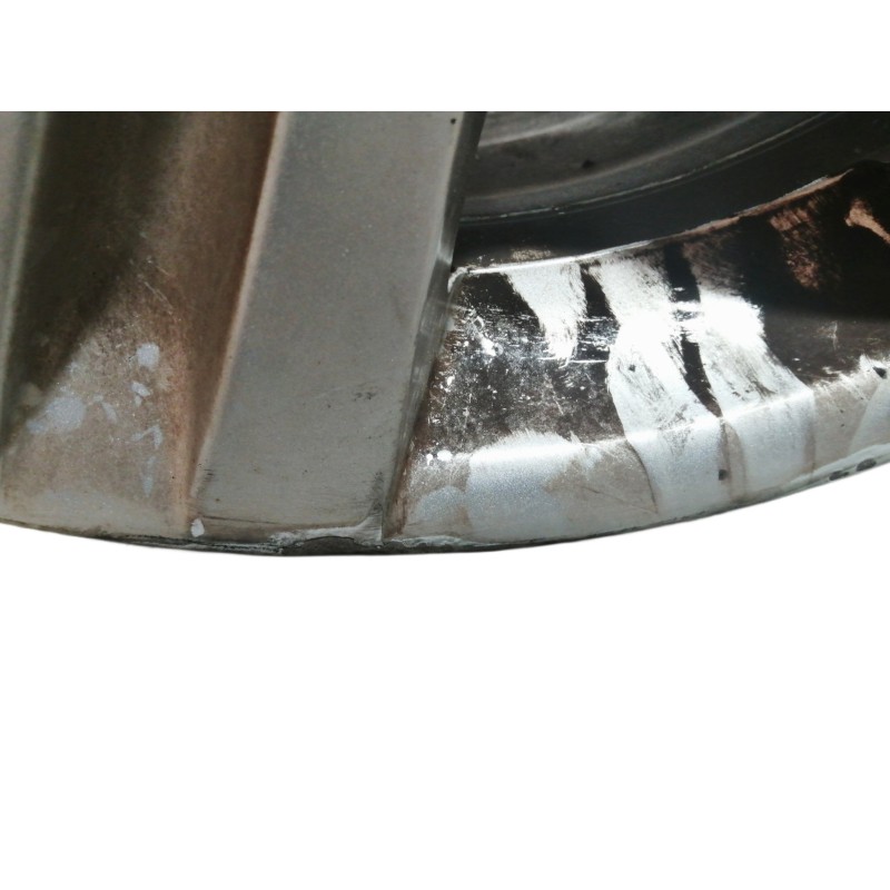 Recambio de llanta para bmw serie 1 berlina (e81/e87) 118d referencia OEM IAM 16´´IS44 7JX16EH2 6779696