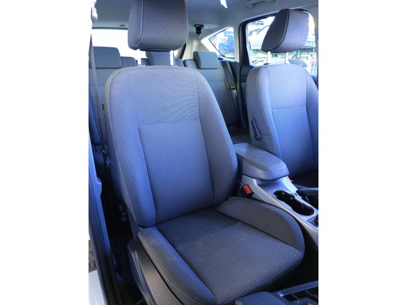 Recambio de asiento delantero derecho para ford c-max titanium referencia OEM IAM   