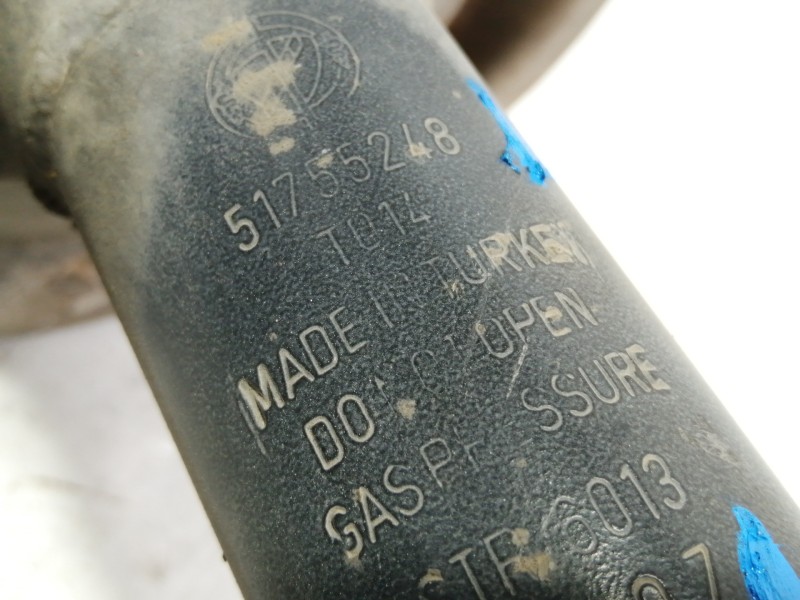 Recambio de amortiguador delantero derecho para fiat doblo (119) 1.3 16v multijet active com. (55kw) referencia OEM IAM 51755248