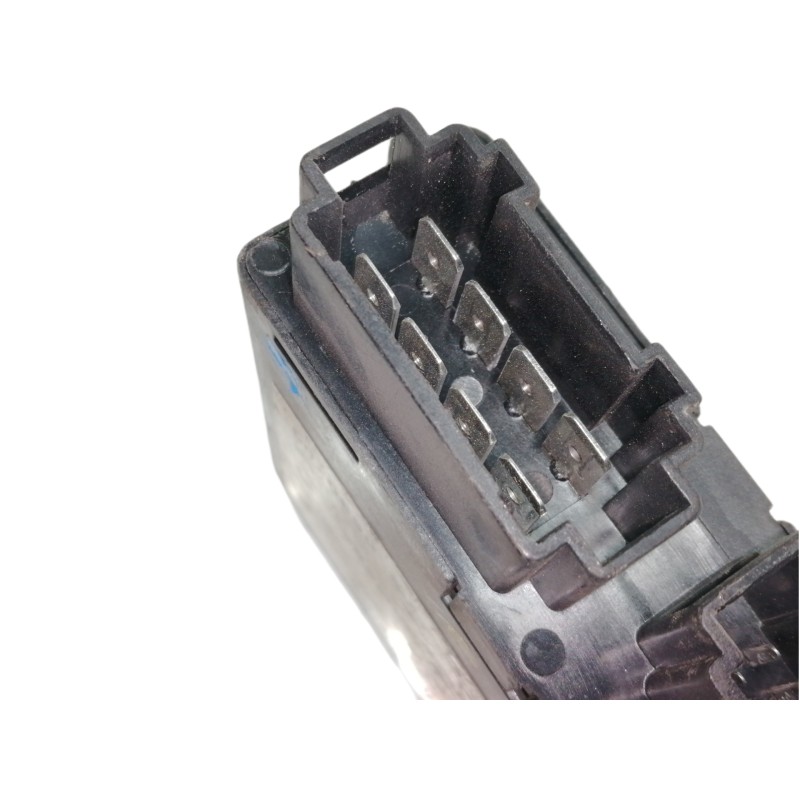 Recambio de centralita cierre para seat ibiza (6k1) sport referencia OEM IAM 3A0953233C 05063000 