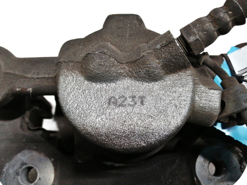 Recambio de pinza freno delantera derecha para bmw serie 1 berlina (e81/e87) 118d referencia OEM IAM 34116774682  