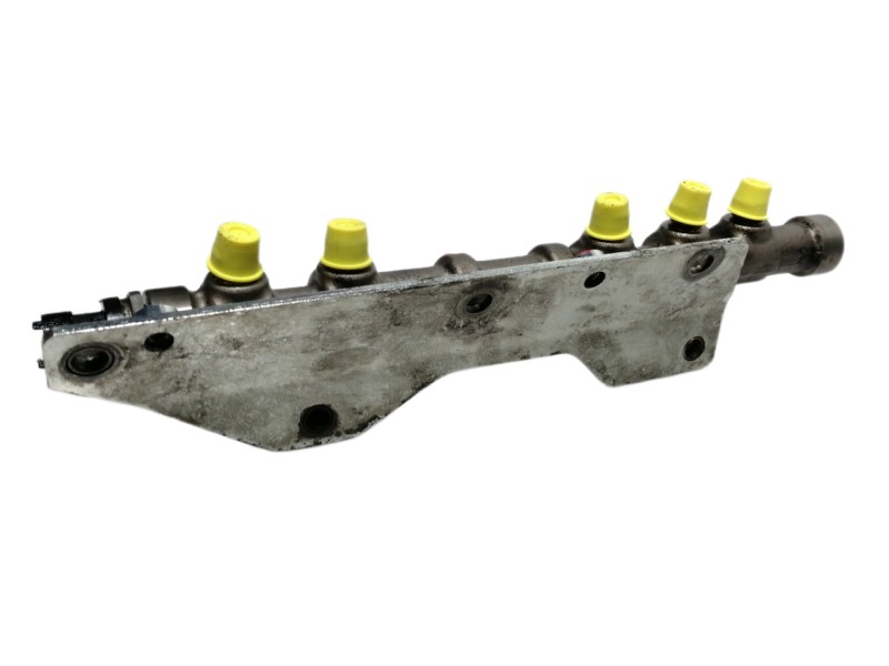 Recambio de rampa inyectora para fiat doblo cargo basis kasten referencia OEM IAM 0445214193 55232381 