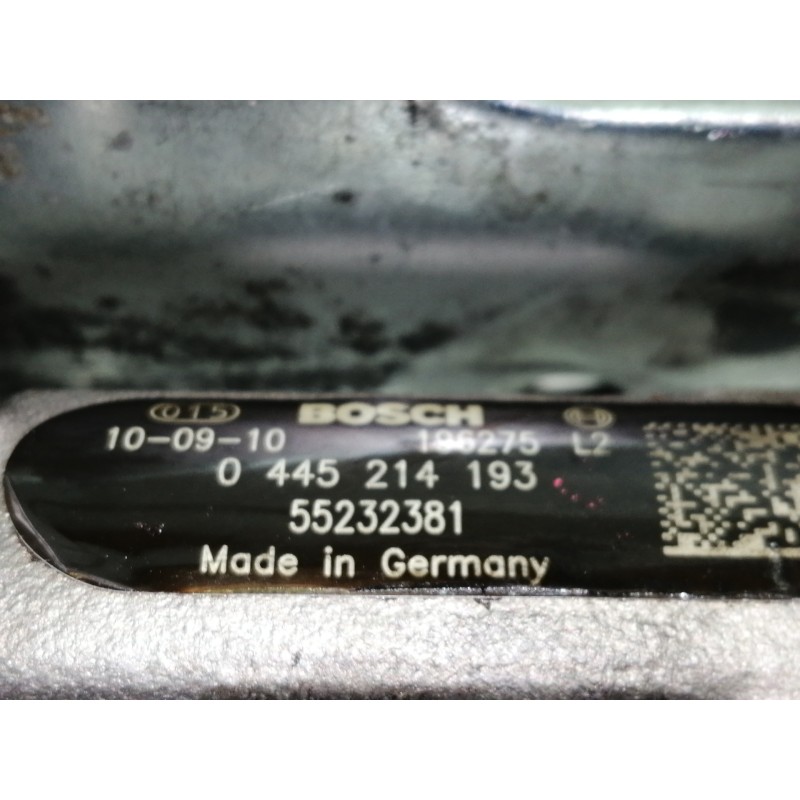 Recambio de rampa inyectora para fiat doblo cargo basis kasten referencia OEM IAM 0445214193 55232381 