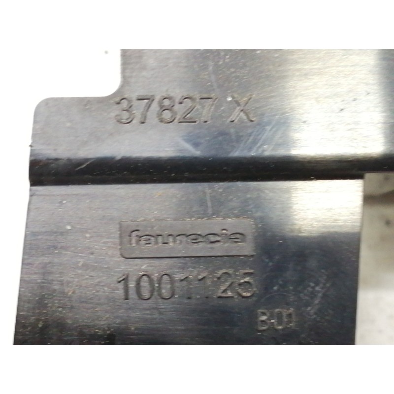 Recambio de pantalla multifuncion para renault laguna iii dynamique referencia OEM IAM 280340002R 682470001R 9637DAG 37827X 1001