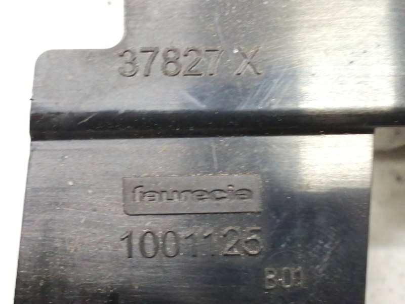 Recambio de pantalla multifuncion para renault laguna iii dynamique referencia OEM IAM 280340002R 682470001R 9637DAG 37827X 1001