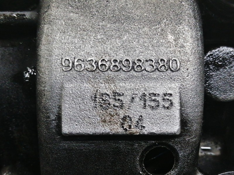 Recambio de bomba aceite para citroën c8 2.2 hdi 16v premier ii referencia OEM IAM 9636898380  