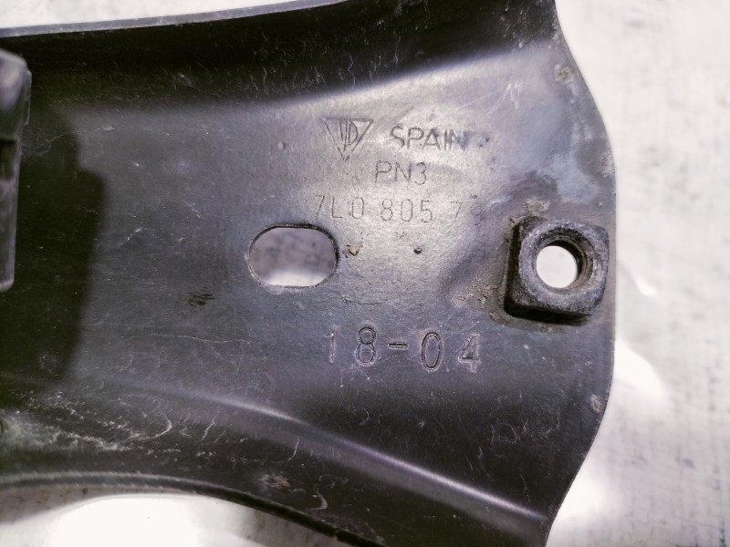 Recambio de cerradura capot para volkswagen touareg (7la) 2.5 tdi referencia OEM IAM 7L0805799  