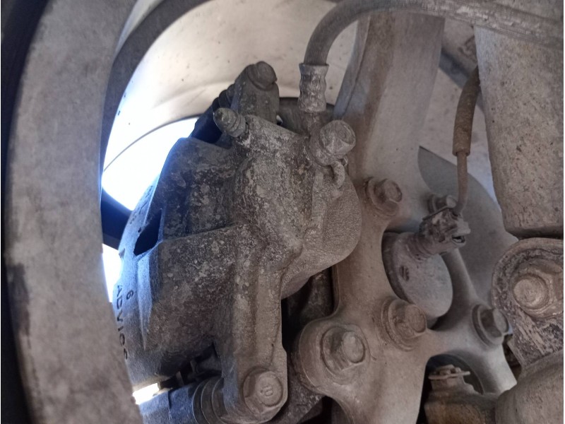 Recambio de pinza freno delantera izquierda para lexus is200 (ds2/is2) 220d referencia OEM IAM 4775053060  