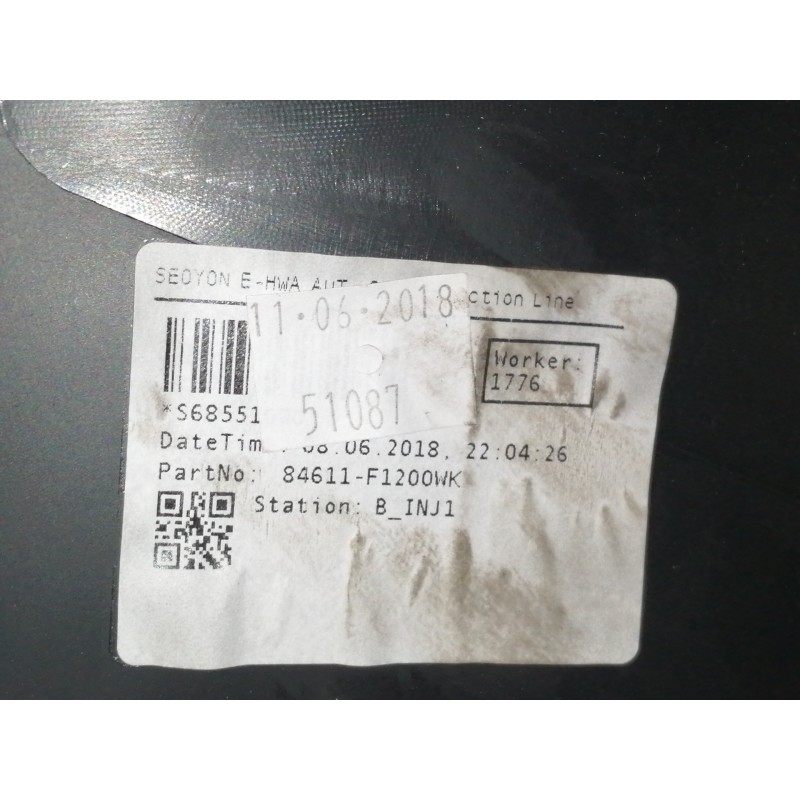 Recambio de apoyabrazos central para kia sportage drive 2wd referencia OEM IAM 84631F1200 84611F1200 84651F1AA1WK 84613F1200 S61