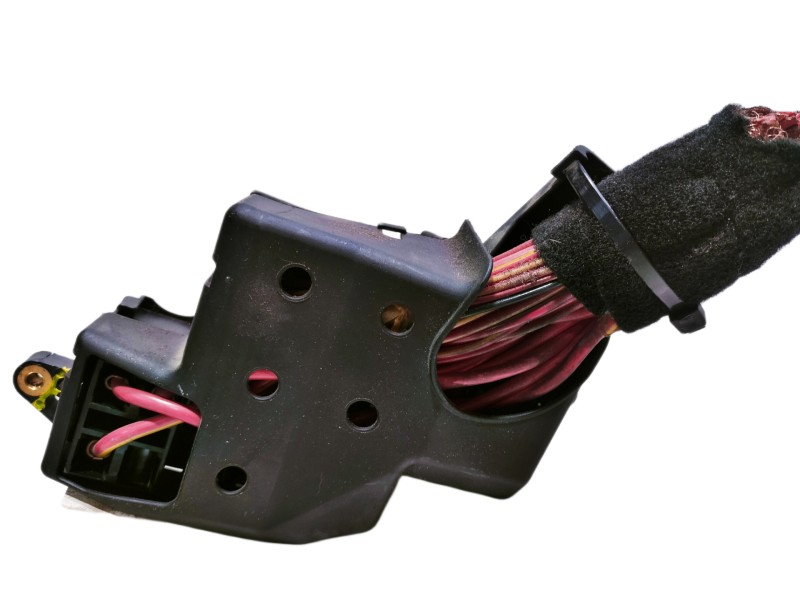 Recambio de caja reles / fusibles para volkswagen touareg (7la) 2.5 tdi referencia OEM IAM 7L0941828 ZSB7L0941824 