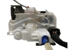 Recambio de cerradura puerta delantera derecha para fiat doblo cargo basis kasten referencia OEM IAM X12E106D0   2