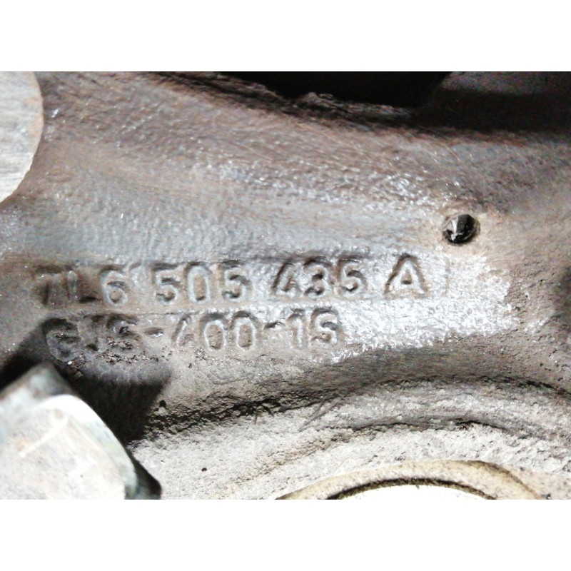 Recambio de mangueta trasera izquierda para volkswagen touareg (7la) 2.5 tdi referencia OEM IAM 7L6505435A  