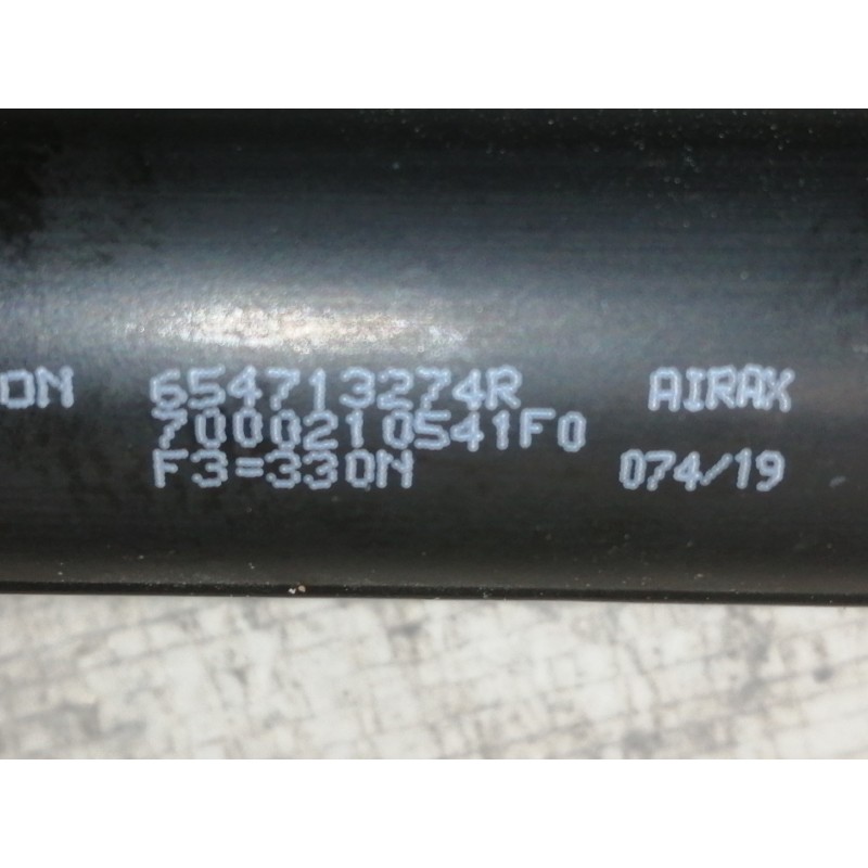 Recambio de amortiguadores capo para dacia sandero stepway referencia OEM IAM 654713274R 7000210541F0 