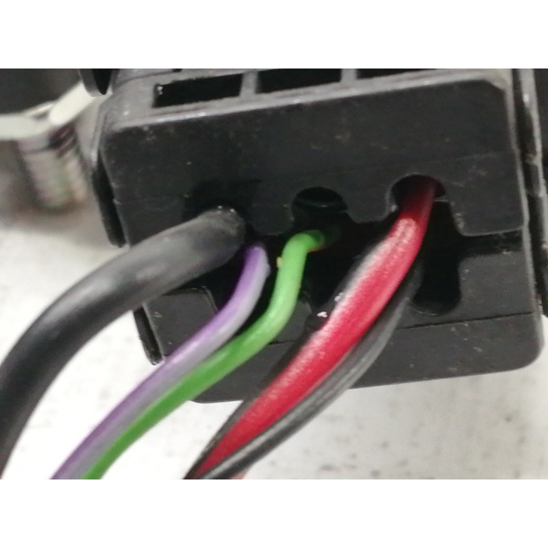 Recambio de elevalunas delantero derecho para fiat doblo cargo basis kasten referencia OEM IAM 72027003 1060766 / 5000887 ELECTR