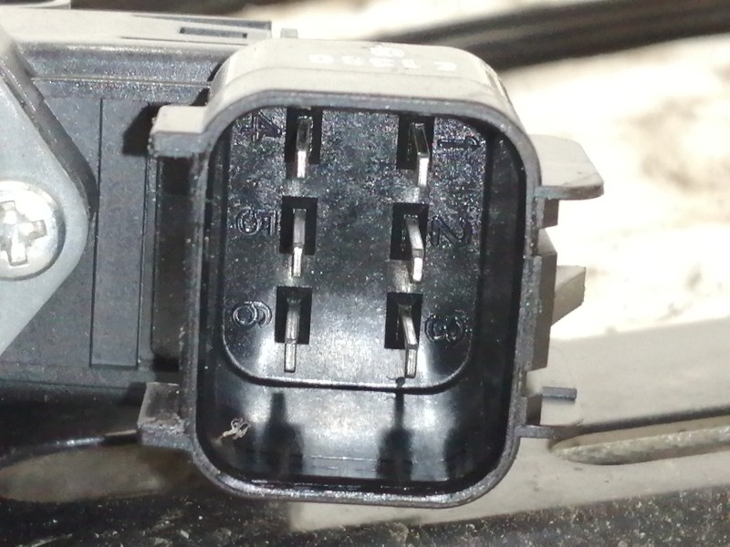 Recambio de elevalunas delantero derecho para ford c-max trend referencia OEM IAM AM51U23200BE Q6ZKA922907104 ELECTRICO