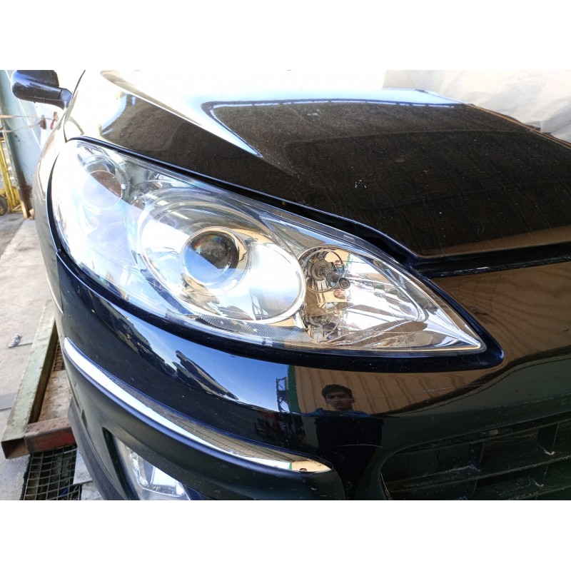 Recambio de faro derecho para peugeot 407 st sport referencia OEM IAM   