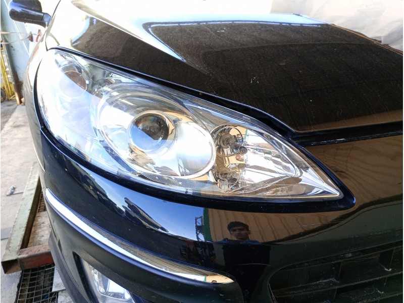 Recambio de faro derecho para peugeot 407 st sport referencia OEM IAM   