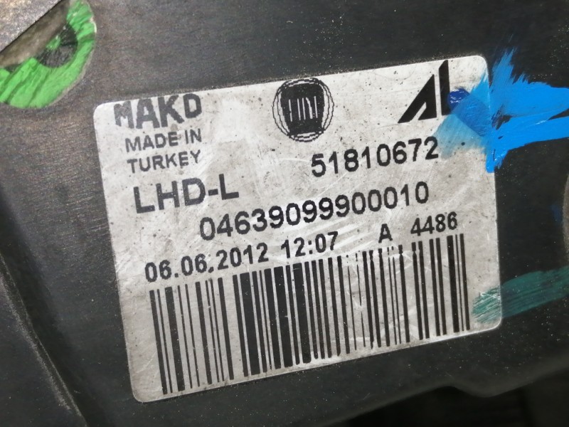 Recambio de faro izquierdo para fiat doblo cargo basis kasten referencia OEM IAM 51810672  